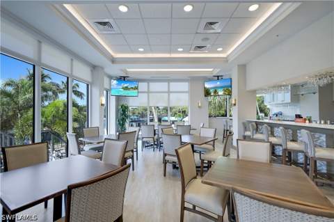 15040 Sterling Oaks Dr, Naples FL - photo 10 of 37