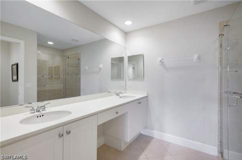 15040 Sterling Oaks Dr, Naples FL - photo 17 of 37