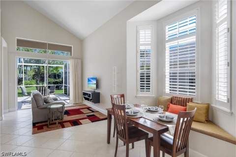 15040 Sterling Oaks Dr, Naples FL - photo 7 of 37