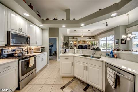 4203 Pelican Blvd, Cape Coral FL - photo 10 of 50