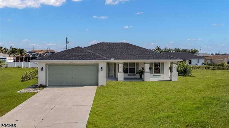 3 bedroom SingleFamilyResidence at 1417 NE 13th St, Cape Coral, Cape Coral — photo 1