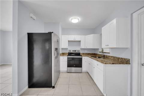 1527 Gardenia Ave, Fort Myers FL - photo 10 of 29