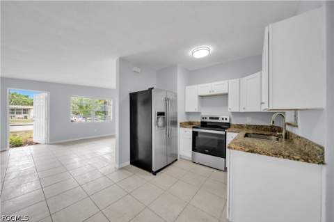 1527 Gardenia Ave, Fort Myers FL - photo 9 of 29