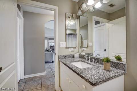 1427 NE Juanita Pl, Cape Coral FL - photo 13 of 28