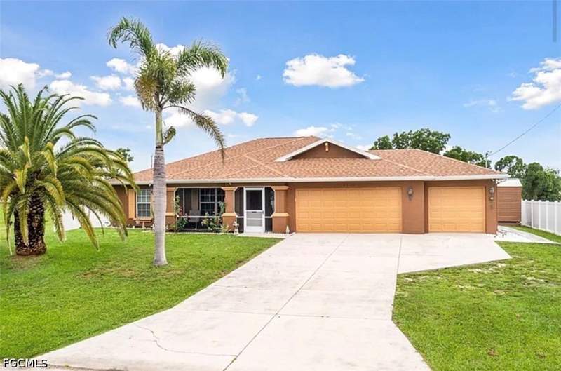 3 bedroom SingleFamilyResidence at 4312 NW 36th Ave, Cape Coral, Cape Coral — photo 4