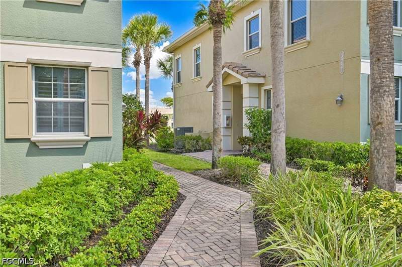3 bedroom Townhouse at 3231 Cottonwood Bend 306, Cottonwood Bend, Fort Myers — photo 3