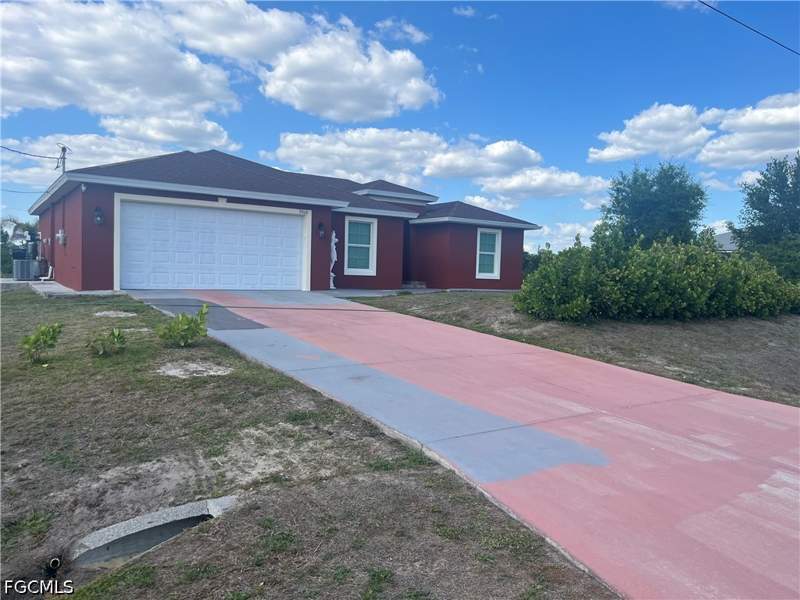 3 bedroom SingleFamilyResidence at 5060 Benton St, Lehigh Acres, Lehigh Acres — photo 3