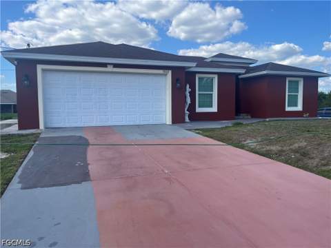 5060 Benton St, Lehigh Acres FL - photo 6 of 19