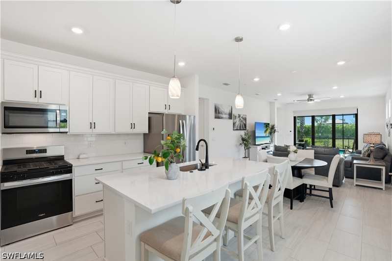 3 bedroom SingleFamilyResidence at 1879 Sierra Ct, Terreno At Valencia, Naples — photo 1