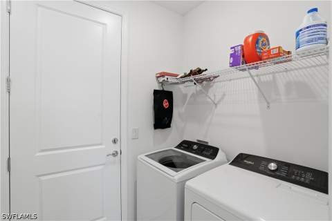 1879 Sierra Ct, Naples FL - photo 18 of 38