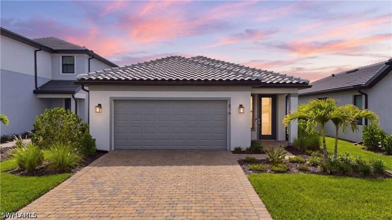3 bedroom SingleFamilyResidence at 1879 Sierra Ct, Terreno At Valencia, Naples — photo 2