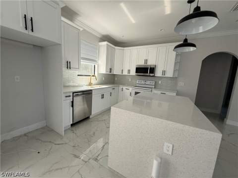 4768 40th St NE, Naples FL - photo 6 of 18