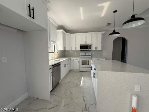 4768 40th St NE, Naples FL - photo 7 of 18