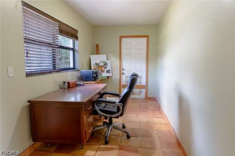 4240 Riverview Rd, Fort Myers FL - photo 23 of 49