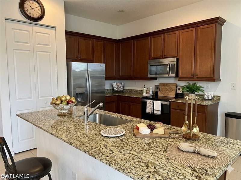 3 bedroom SingleFamilyResidence at 5293 Beckton Rd, Coquina At Maple Ridge, Ave Maria — photo 3