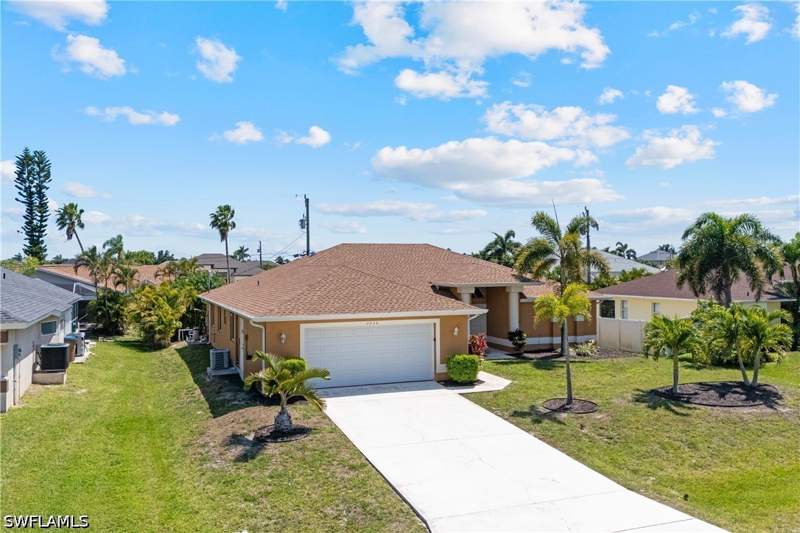 4 bedroom SingleFamilyResidence at 2228 SW 26th Ter, Cape Coral, Cape Coral — photo 4