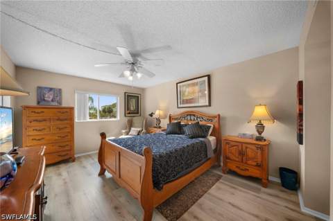 2111 Barkeley Ln 10, Fort Myers FL - photo 12 of 14