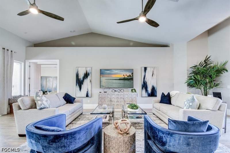 5 bedroom SingleFamilyResidence at 5711 Yardarm Ct, Harbour Preserve, Cape Coral — photo 4
