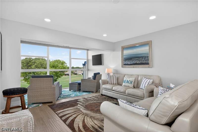 1 bedroom Condominium at 6220 Augusta Dr 408, Seven Lakes, Fort Myers — photo 3