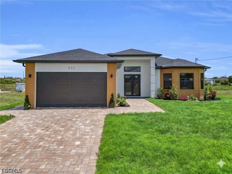 4 bedroom SingleFamilyResidence at 537 Paloma Ave, Lehigh Acres, Lehigh Acres — photo 1