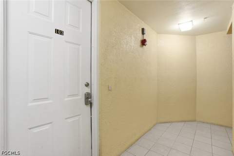4450 Chickee Hut Ct 103, Bonita Springs FL - photo 20 of 32