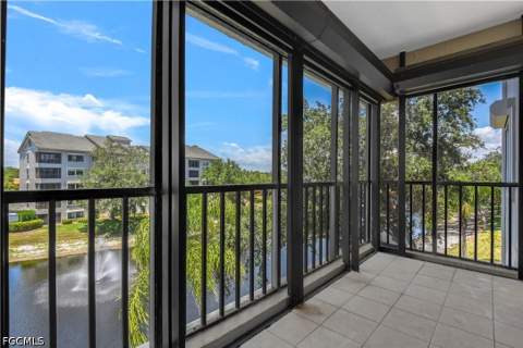 201 Arbor Lake Dr 404, Naples FL - photo 24 of 36