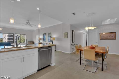 201 Arbor Lake Dr 404, Naples FL - photo 9 of 36