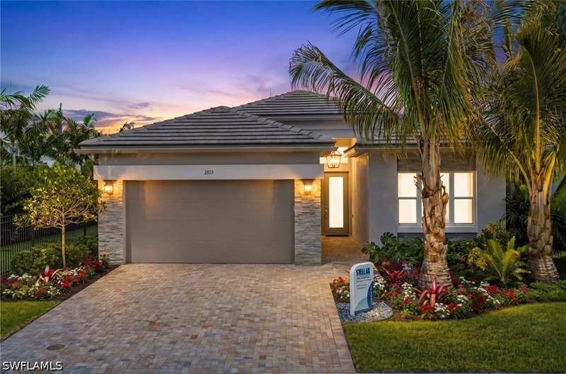 2 bedroom SingleFamilyResidence at 2745 Durham Cir, Valencia Sky, Naples — photo 1