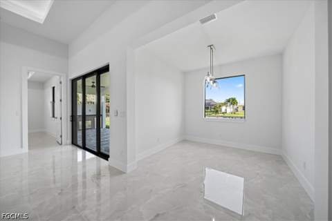 608 SW 20th Ter, Cape Coral FL - photo 21 of 48