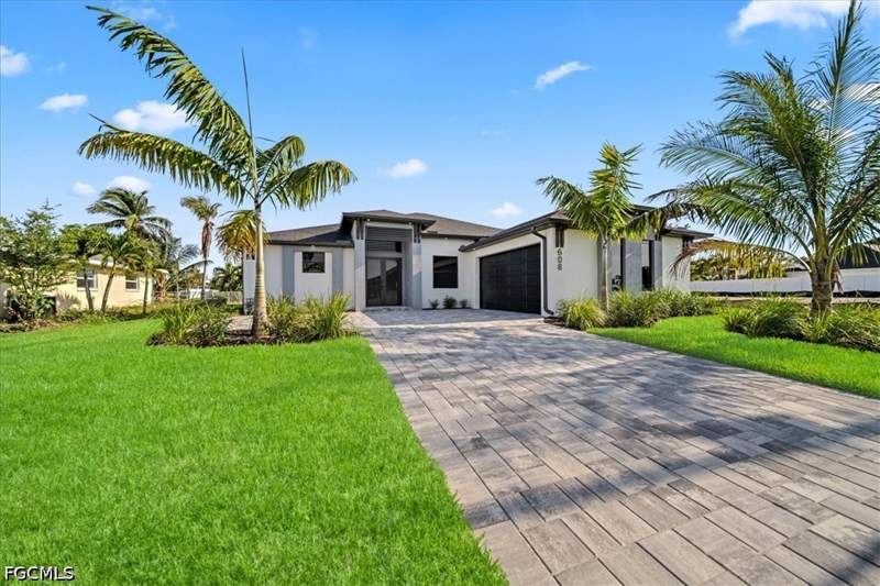 3 bedroom SingleFamilyResidence at 608 SW 20th Ter, Cape Coral, Cape Coral — photo 5