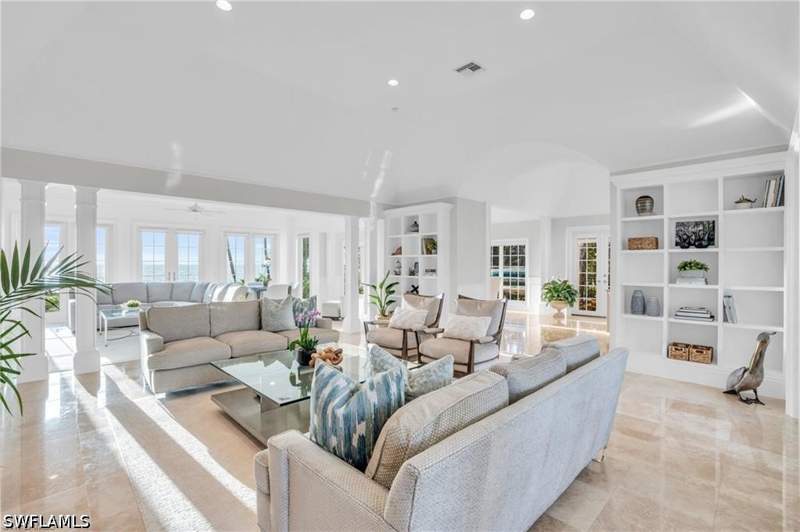 6 bedroom SingleFamilyResidence at 23 6th Ave N, Olde Naples, Naples — photo 4