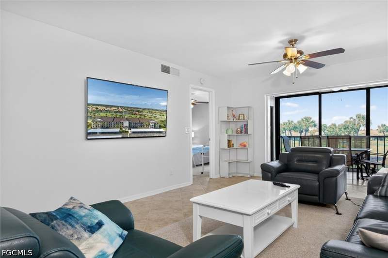 2 bedroom Condominium at 12191 Kelly Sands Way 1518, Manor, Fort Myers — photo 2