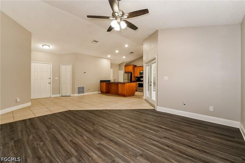 3 bedroom SingleFamilyResidence at 225 SW 37th St, Cape Coral, Cape Coral — photo 2