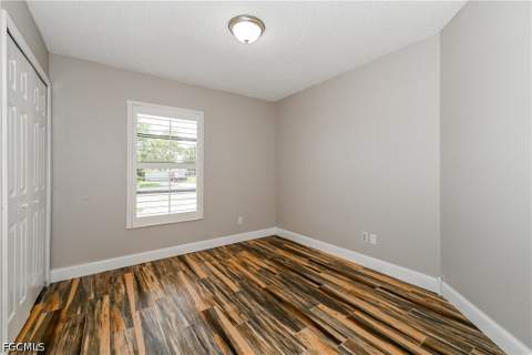 225 SW 37th St, Cape Coral FL - photo 9 of 15