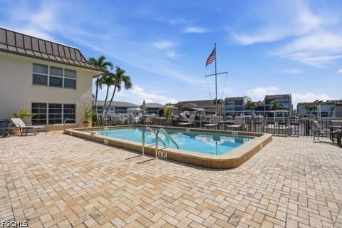 4211 SE 19th Pl 1F, Cape Coral FL - photo 14 of 49
