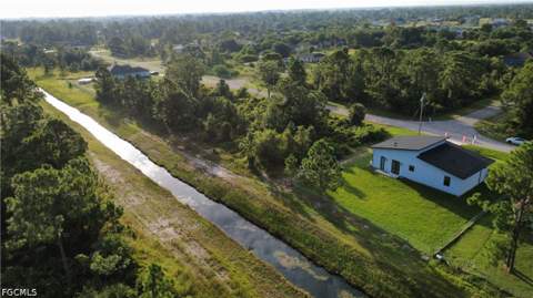 1131 Fogia St E, Lehigh Acres FL - photo 10 of 45
