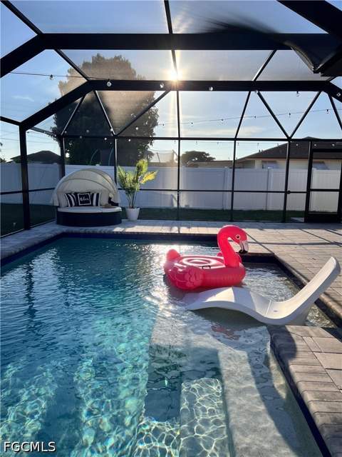 710 SE 42nd Ln, Cape Coral FL - photo 7 of 38