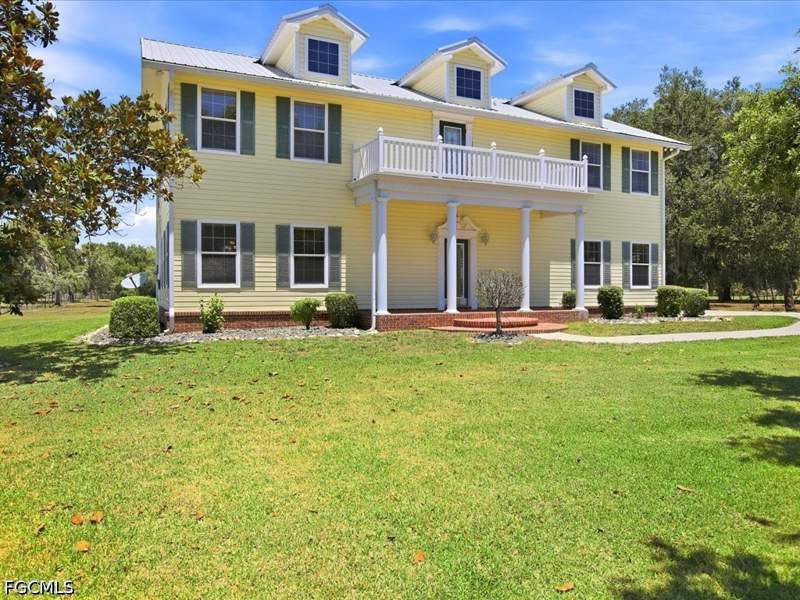 4 bedroom SingleFamilyResidence at 21651 Tuckahoe Rd, Alva, Alva — photo 2