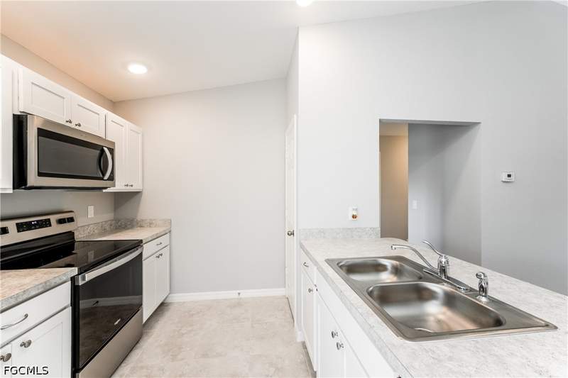 3 bedroom SingleFamilyResidence at 1222 Summa Blvd, Lehigh Acres, Lehigh Acres — photo 5