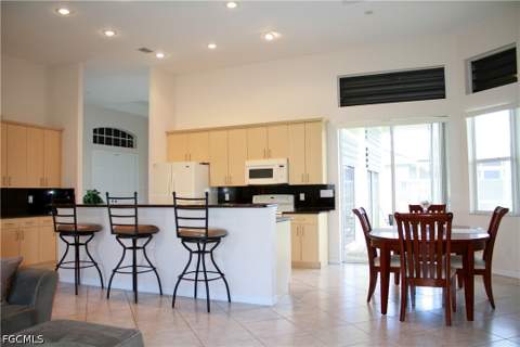 4213 SW 14th Pl, Cape Coral FL - photo 18 of 36