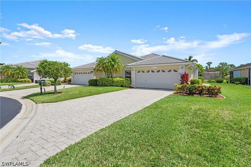 2 bedroom Attached at 7737 Haverhill Ct, The Shores, Naples — photo 2