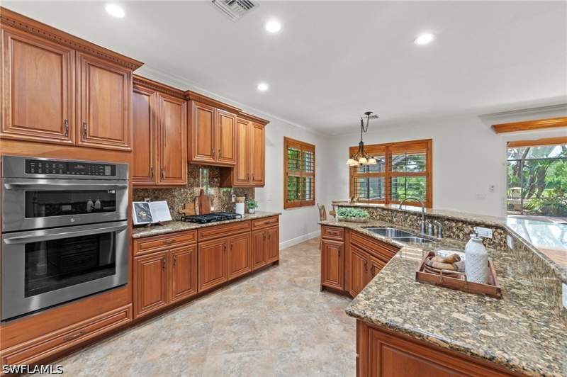 3 bedroom SingleFamilyResidence at 19772 Maddelena Cir, Belle Lago, Estero — photo 5