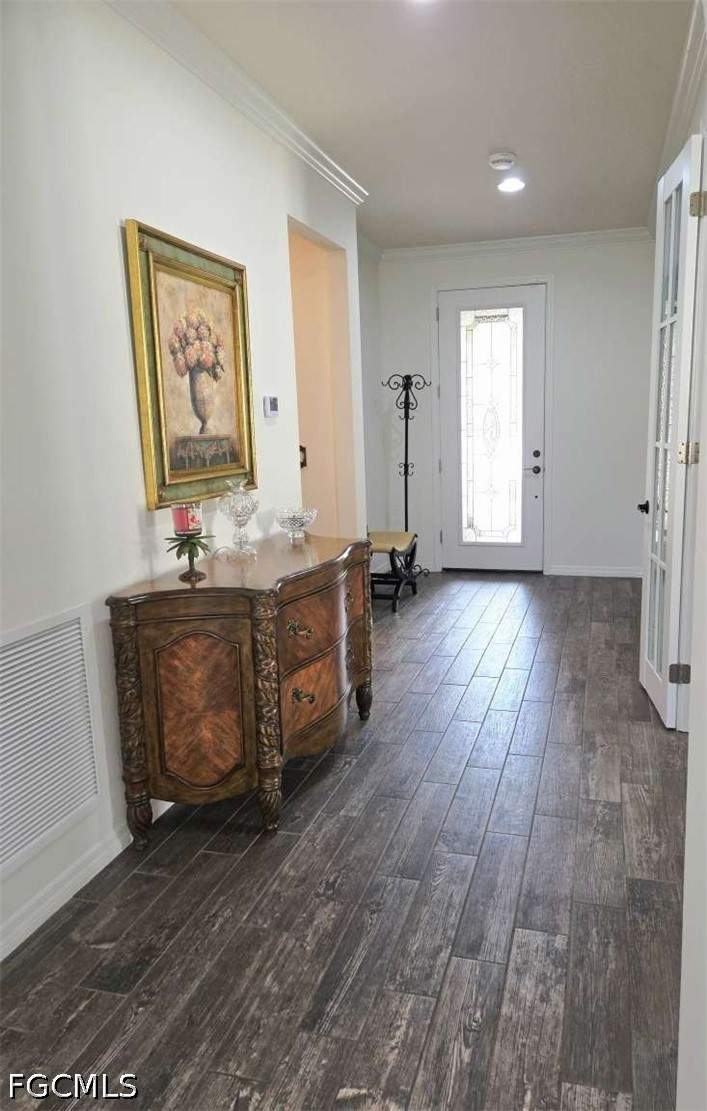 3 bedroom SingleFamilyResidence at 10817 Dennington Rd, Bridgetown, Fort Myers — photo 4
