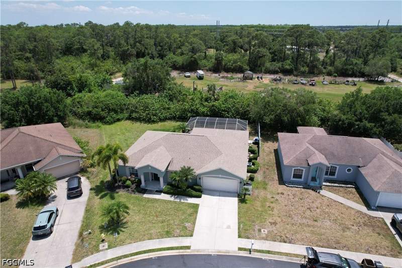 4 bedroom SingleFamilyResidence at 2682 Nature Pointe Loop, Hawk'S Preserve, Fort Myers — photo 4