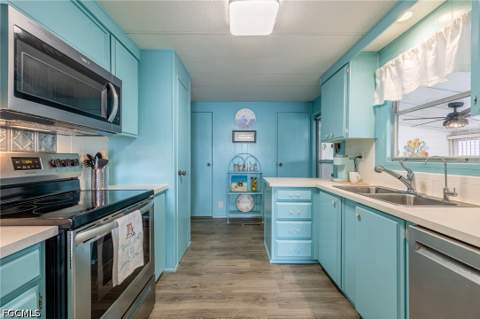 101 Elise Dr, Fort Myers FL - photo 14 of 37