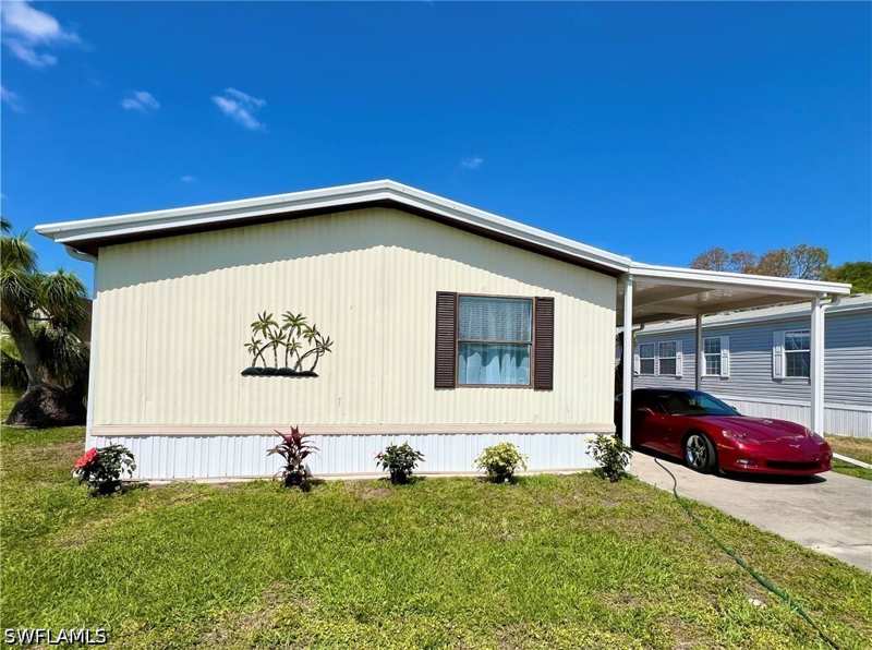 3 bedroom ManufacturedHome at 573 Cape Florida Ln, Naples Mobile Estates, Naples — photo 1