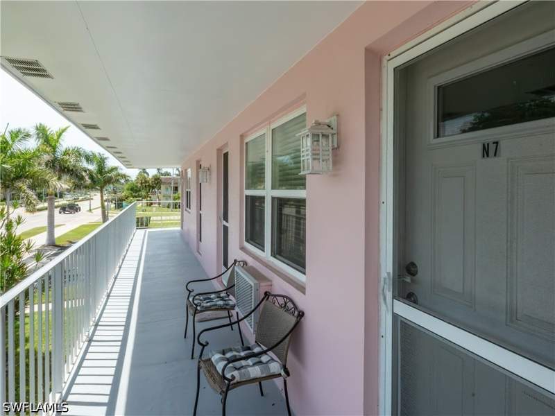1 bedroom Condominium at 190 N Collier Blvd N7, Seabreeze South, Marco Island — photo 2