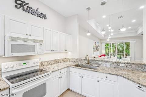 7859 Sanctuary Cir 2, Naples FL - photo 9 of 34