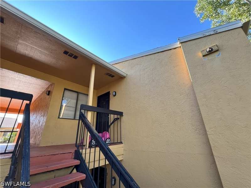 1 bedroom Condominium at 2875 Winkler Ave 517, Village Creek, Fort Myers — photo 1