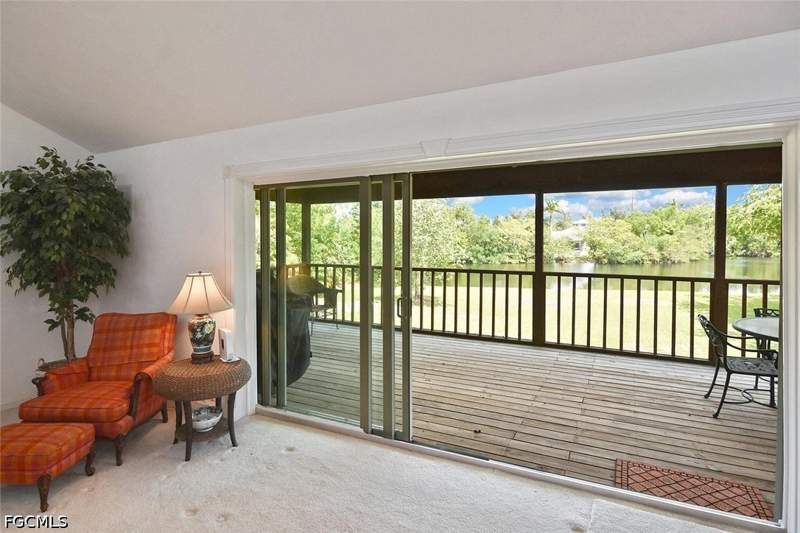 4 bedroom SingleFamilyResidence at 7226 Hendry Creek Dr, Hendry Creek, Fort Myers — photo 4